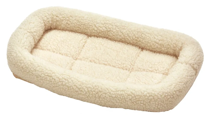 Pet Lodge Fleece Pet Bed for Dogs & Cats, Cream